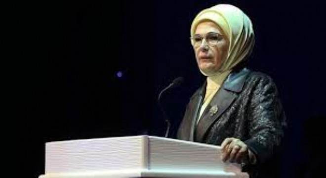 Emine Erdoğan, Bolu Kartalkaya daki Yangın İçin Başsağlığı Diledi