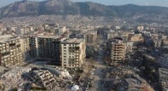 Deprem Bölgesinde Mücbir Sebep Süresi Uzatıldı