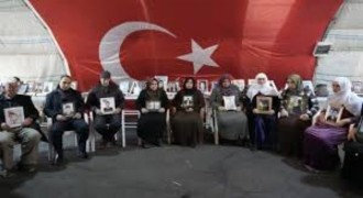 Diyarbakır Annelerinin Evlat Nöbeti Sürüyor